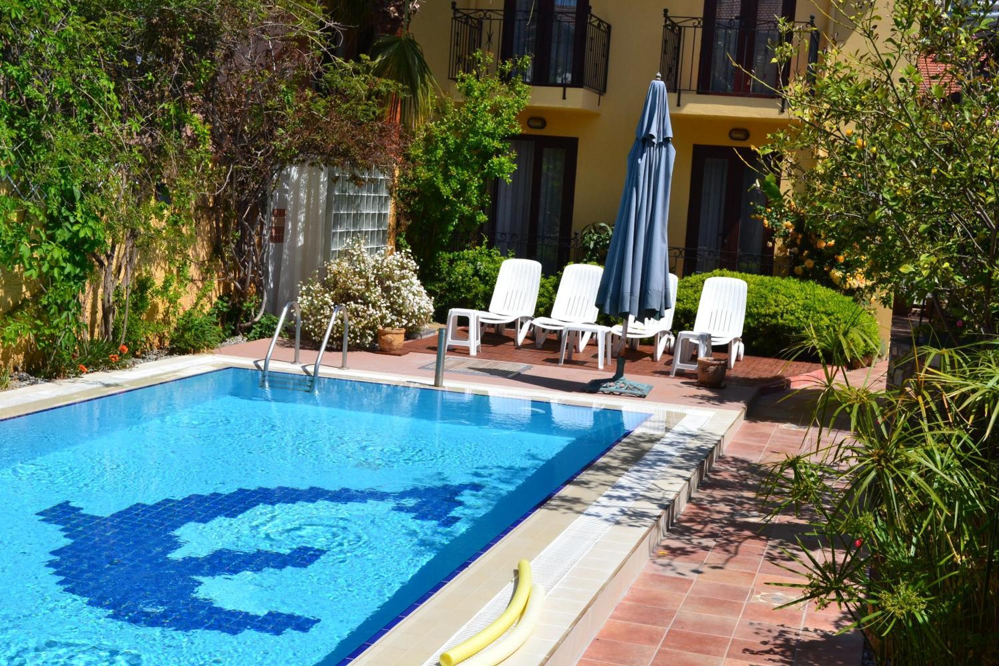 Villa Danlin Hotel Гьочек Екстериор снимка