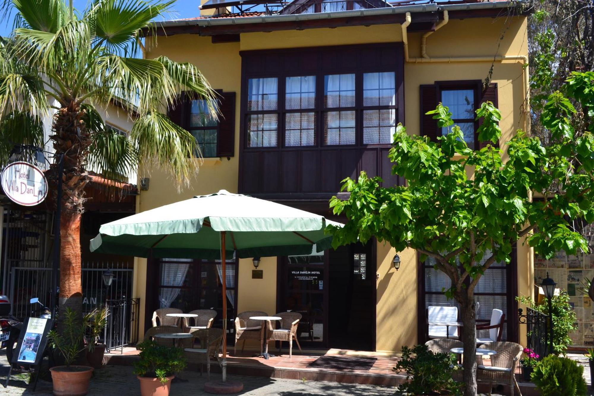 Villa Danlin Hotel Гьочек Екстериор снимка