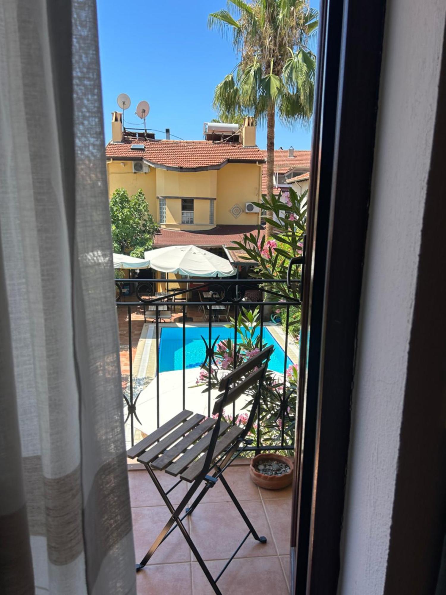 Villa Danlin Hotel Гьочек Екстериор снимка