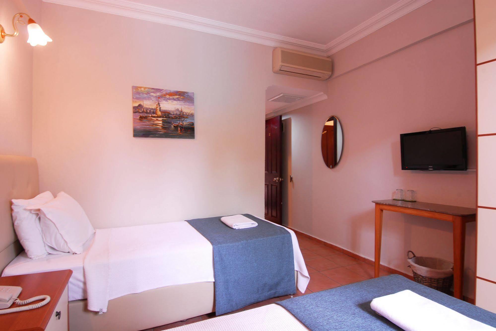 Villa Danlin Hotel Гьочек Екстериор снимка
